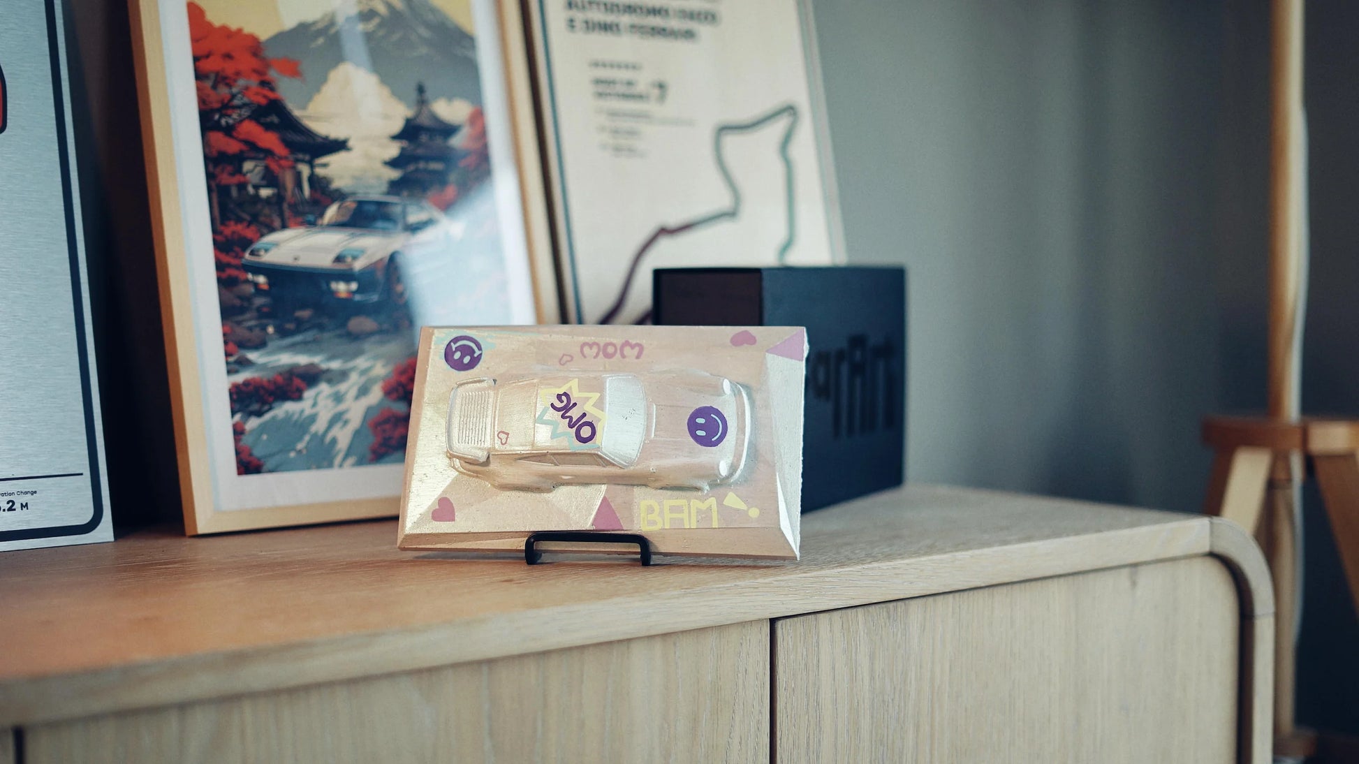 Porsche 930 concrete sculpture in pastel comic pop-art style, landscape mockup – CarArt Dubai